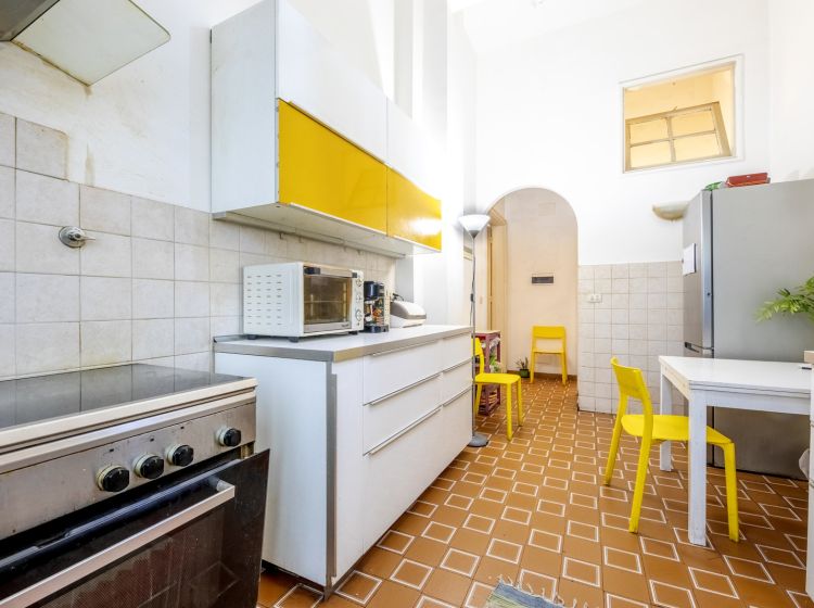 Quadrilocale in vendita, via Ravenna  11, Bologna, Roma