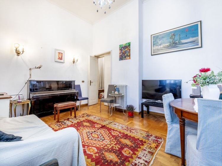 Quadrilocale in vendita, via Ravenna  11, Bologna, Roma
