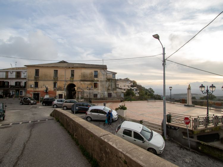 Magazzino o deposito in vendita, via per Gimigliano 24, Gagliano, Catanzaro