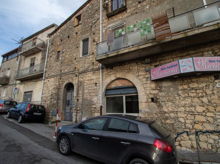 Magazzino o deposito in vendita, via per Gimigliano 24, Gagliano, Catanzaro