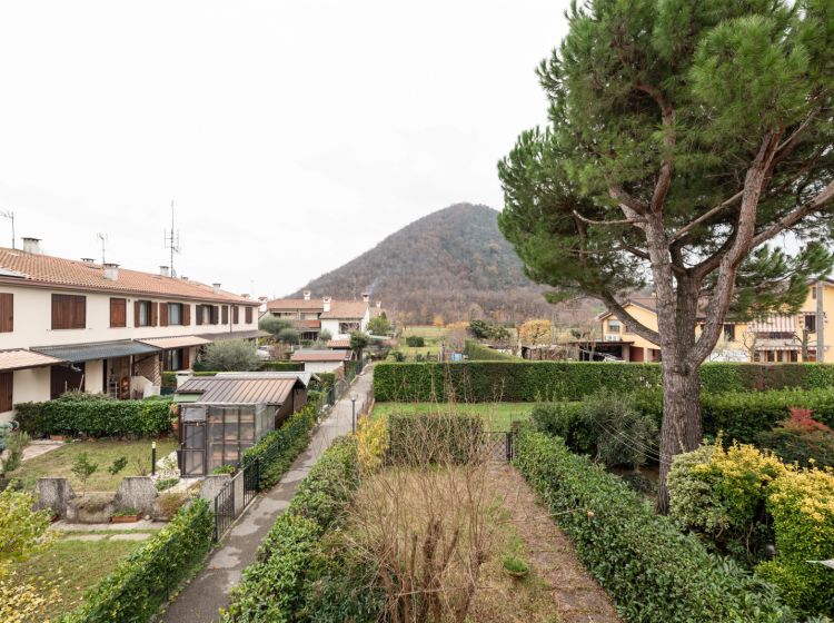Villa in vendita, via delle Terme  12, Tramonte, Teolo