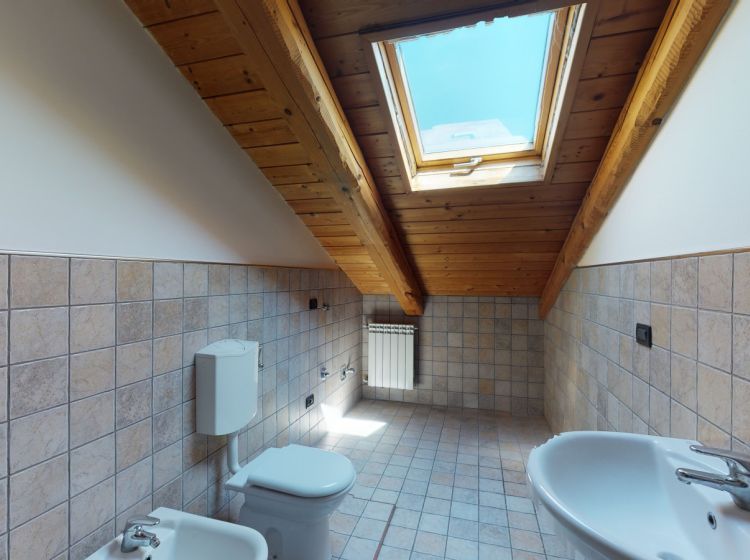 Trilocale in vendita, via Bernardo Vittone 42, Chieri