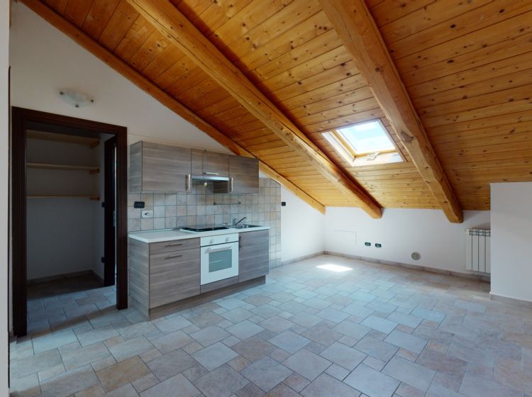 Trilocale in vendita, via Bernardo Vittone 42, Chieri