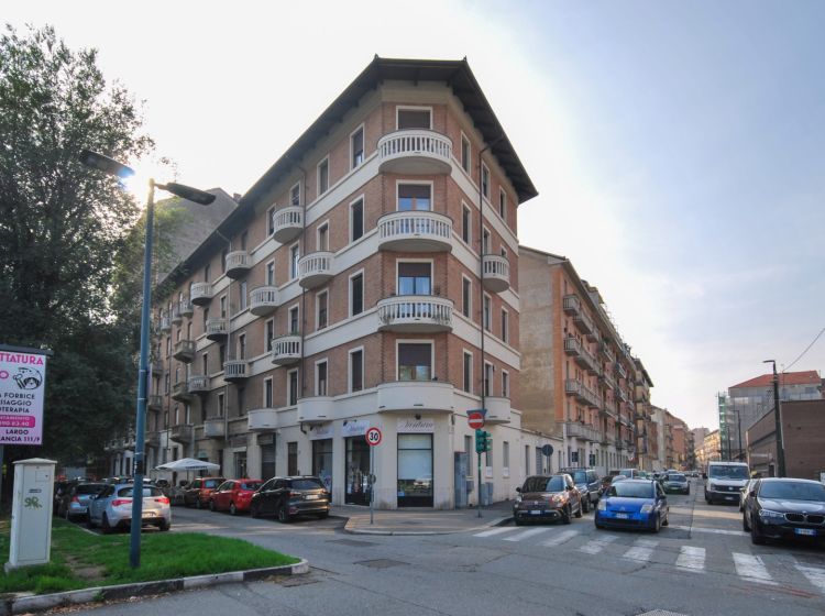 Bilocale in vendita, Corso Trapani  20, Pozzo Strada, Torino