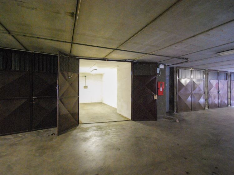Box / Garage in vendita, via Bard 13, Pozzo Strada, Torino