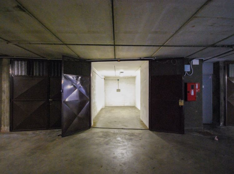 Box / Garage in vendita, via Bard  13, Pozzo Strada, Torino