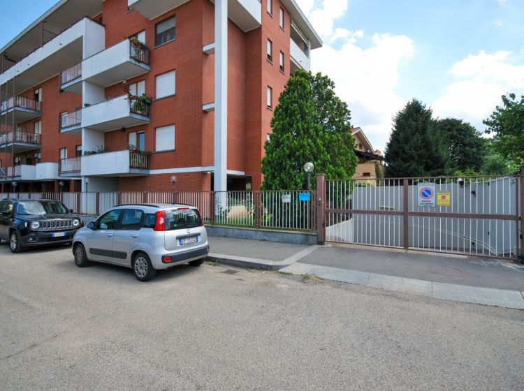 Box / Garage in vendita, via Bard  13, Pozzo Strada, Torino