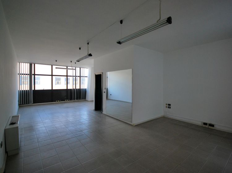 Ufficio in affitto, Strada Torino  43, Orbassano