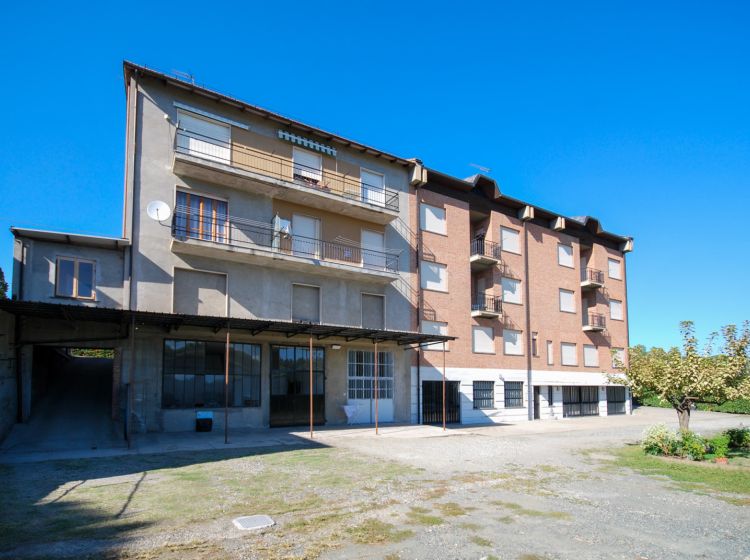 Trilocale in vendita, via IV Novembre  42, Murisengo