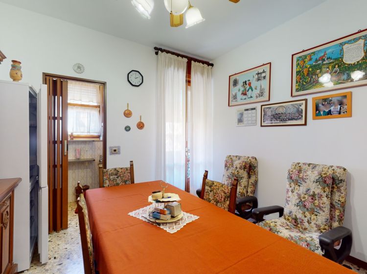 Trilocale in vendita, via IV Novembre  42, Murisengo