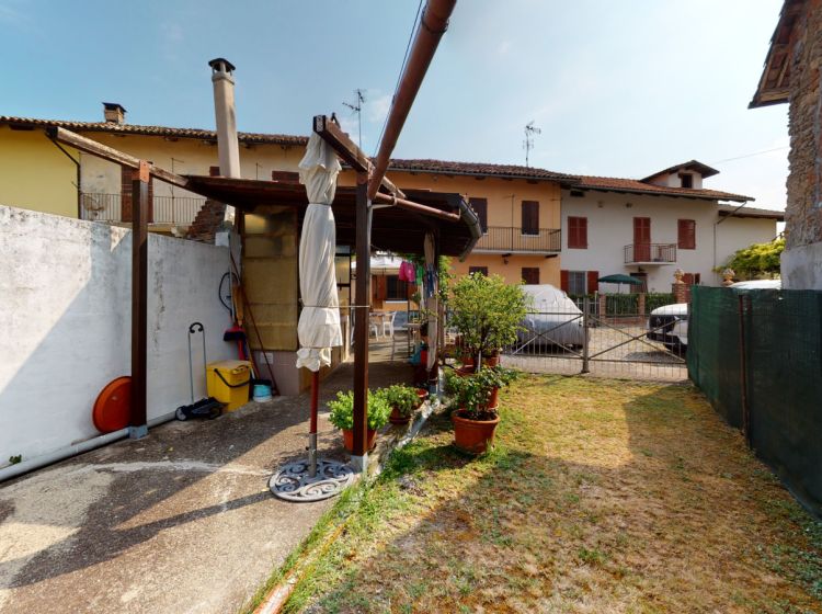 Trilocale in vendita, Frazione Banengo  47, Montiglio Monferrato
