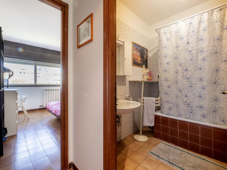 Quadrilocale in vendita, via Mario Rossi Tancredi  29, Cecchignola, Roma