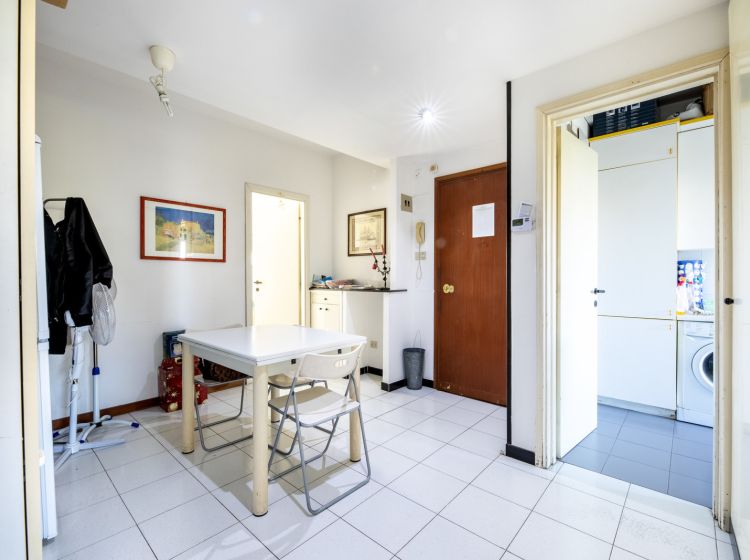 Quadrilocale in vendita, via Mario Rossi Tancredi  29, Cecchignola, Roma