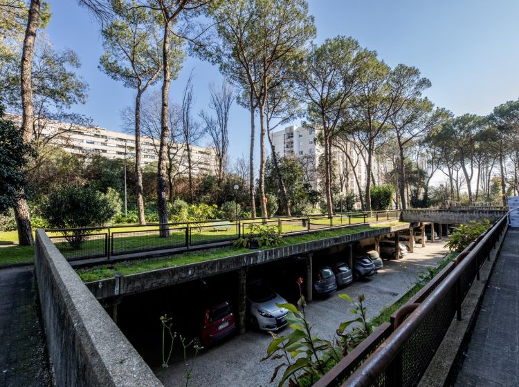 Quadrilocale in vendita, via Mario Rossi Tancredi  29, Cecchignola, Roma