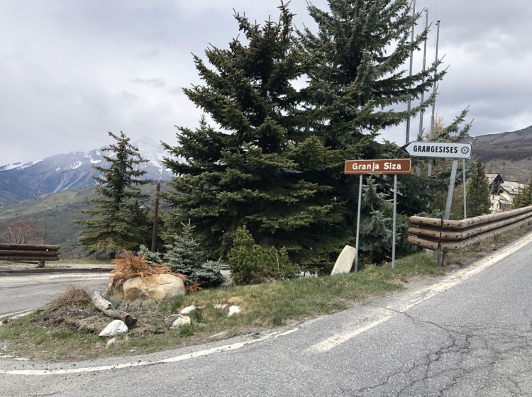 Negozio in vendita, Frazione Grange Sises  1, Grangesises, Sauze Di Cesana
