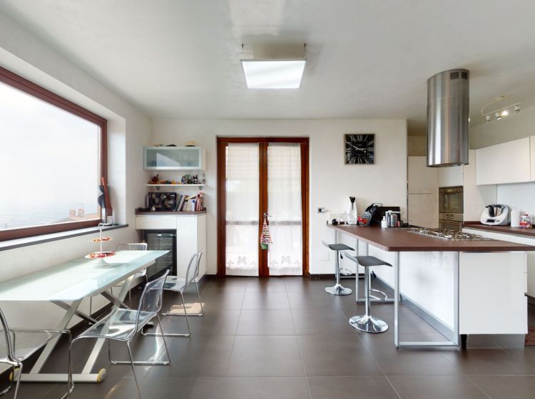 Villa in vendita, via Cimenasco  39, Castagneto Po