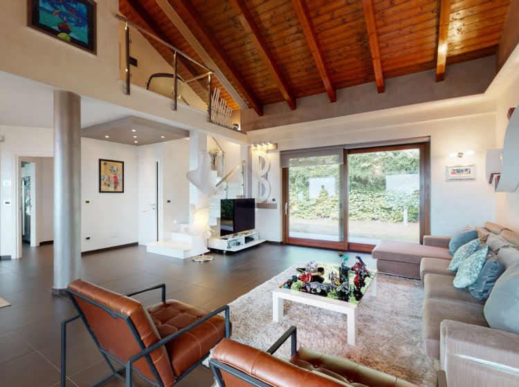 Villa in vendita, via Cimenasco  39, Castagneto Po