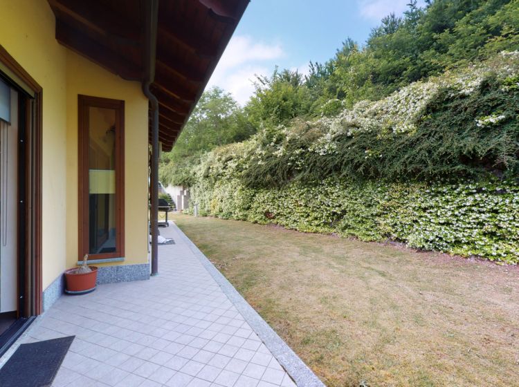 Villa in vendita, via Cimenasco  39, Castagneto Po