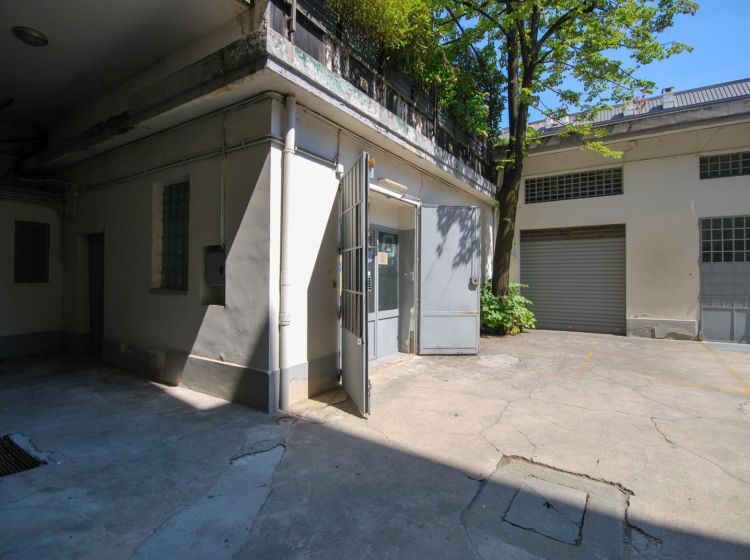 Negozio in affitto, via Urbano Rattazzi  3, Centro, Torino
