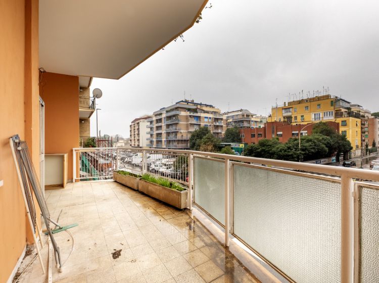 Appartamento in vendita, via Luigi Bertelli  5, Talenti, Roma