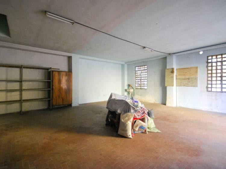 Magazzino o deposito in vendita, Corso Lombardia  169, Lucento, Torino