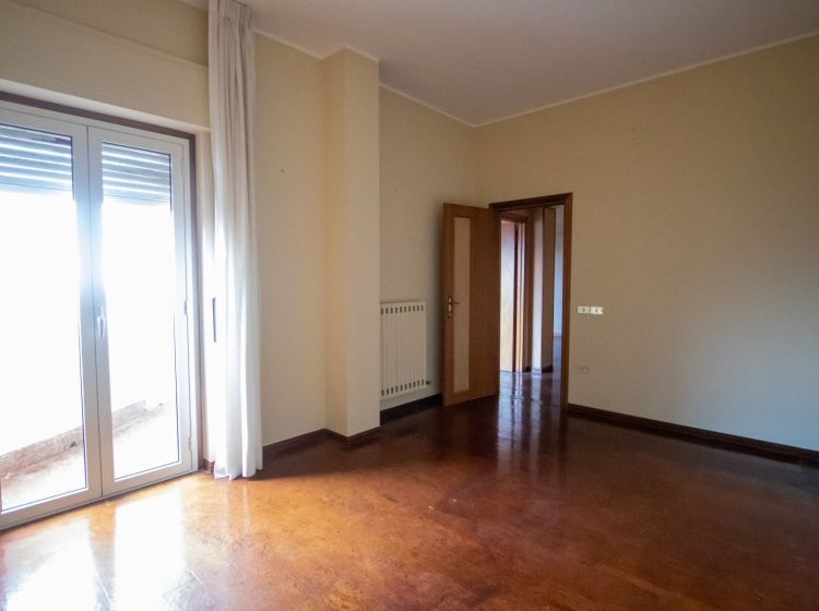 Quadrilocale in vendita, via Giuseppe Schipani  118, San Leonardo, Catanzaro