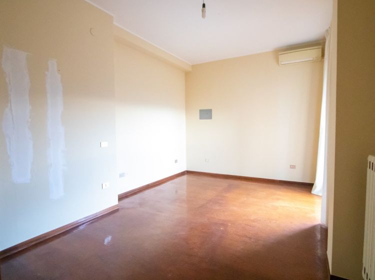 Quadrilocale in vendita, via Giuseppe Schipani  118, San Leonardo, Catanzaro