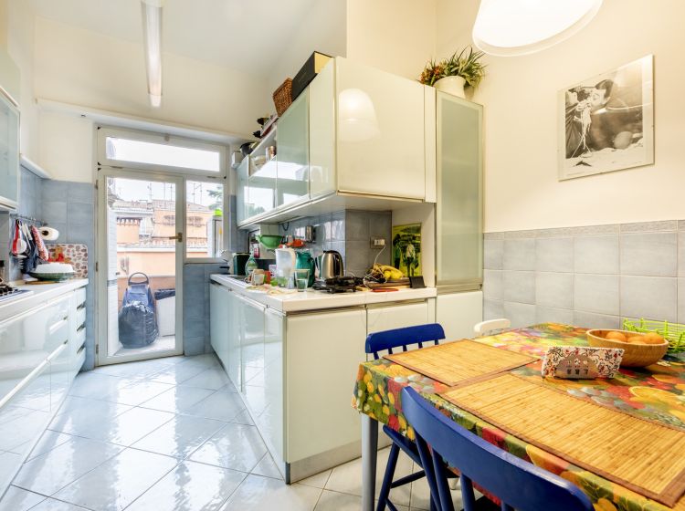 Quadrilocale in vendita, via Ettore Petrolini  30, Parioli, Roma