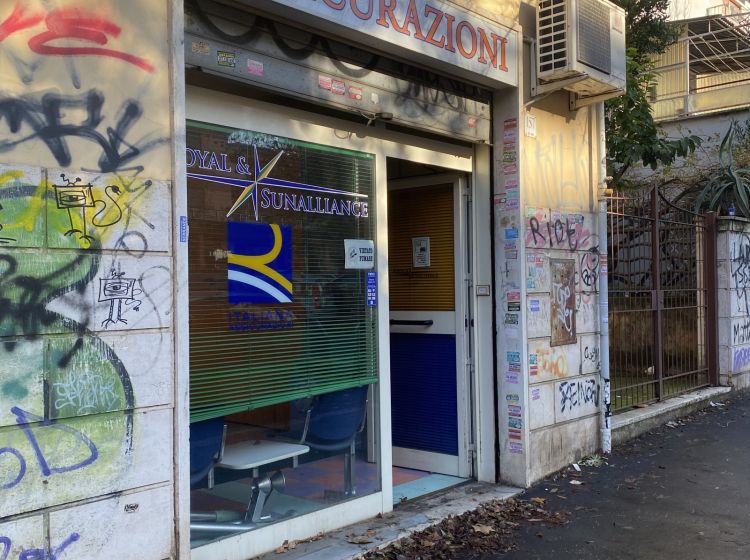 Negozio in vendita, via Federico Delpino  152, Centocelle, Roma