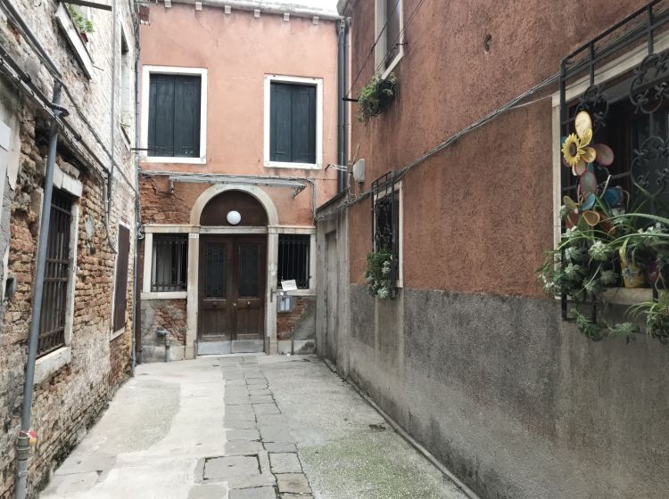 Bilocale in vendita, Calle dell Ogio, Cannaregio, Venezia