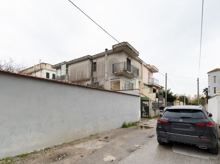 Casa di cura in vendita, via Staffetta  46, Lago Patria, Giugliano In Campania