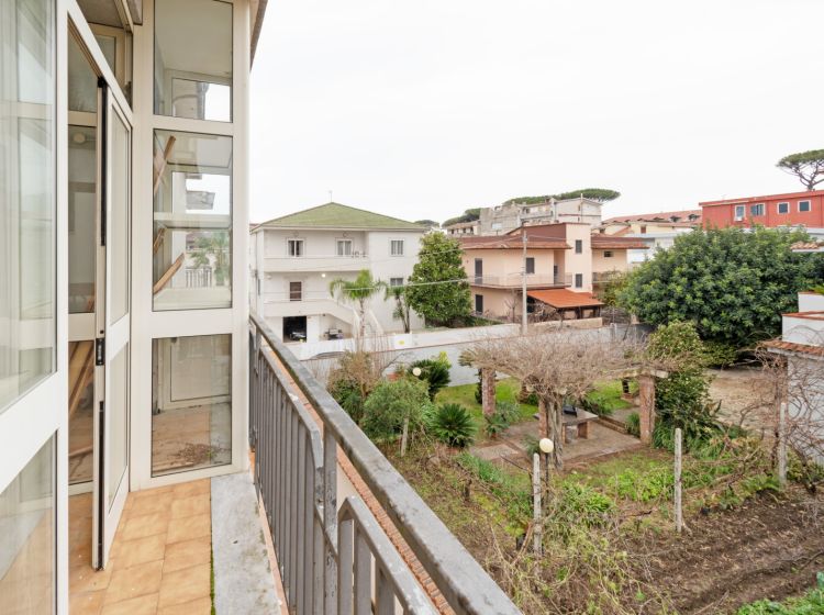 Casa di cura in vendita, via Staffetta  46, Lago Patria, Giugliano In Campania