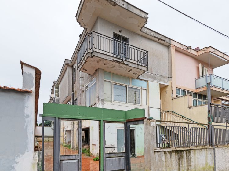 Casa di cura in vendita, via Staffetta  46, Lago Patria, Giugliano In Campania