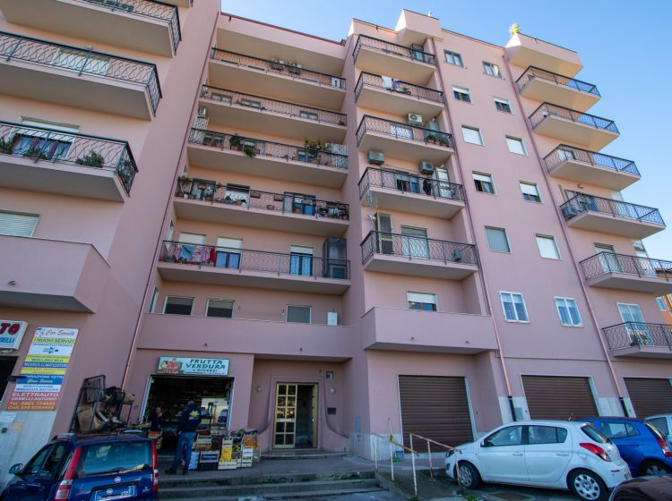 Quadrilocale in vendita, viale Vincenzo de Filippis  292, De Filippis, Catanzaro