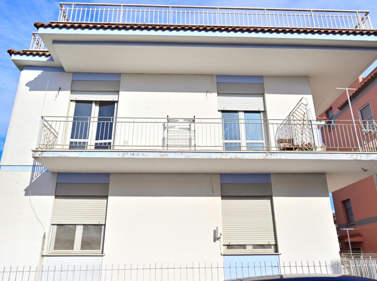 Trilocale in vendita, via Mincio  50, Quartiere Europa, Latina