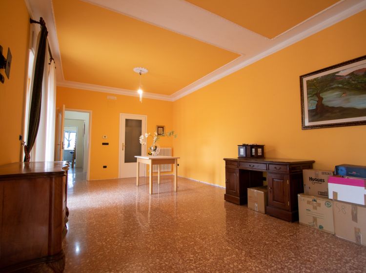 Quadrilocale in vendita, via Pietro Mancini  5, Sala, Catanzaro