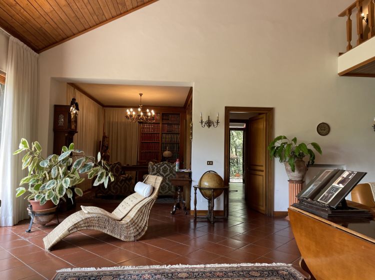 Villa in vendita, via Pineta  11, Catino, Poggio Catino