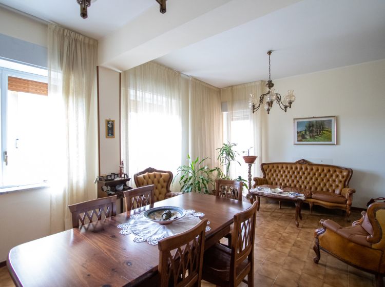 Quadrilocale in vendita, Vicoletto Vitrioli  5, Mater Domini, Catanzaro