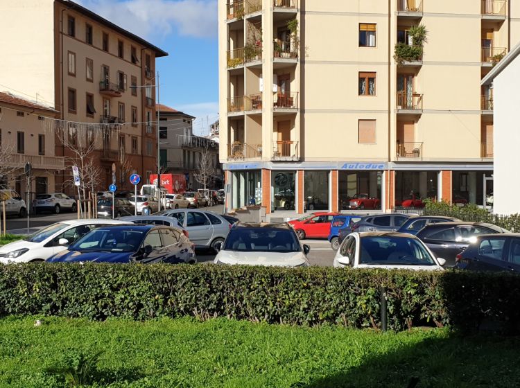 Appartamento in vendita, viale Montegrappa, Zarini, Prato