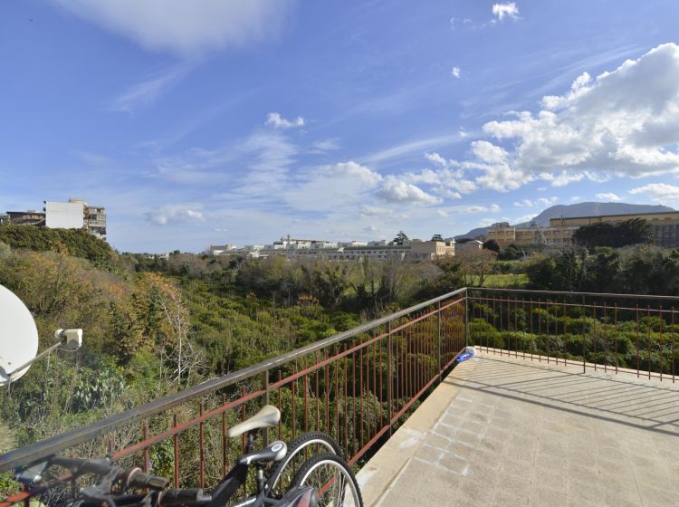 Magazzino o deposito in vendita, Corso Pietro Pisani  294, Calatafimi Bassa, Palermo