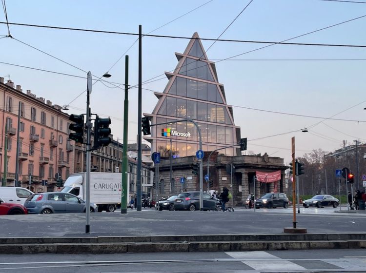 Trilocale in vendita, Piazzale Antonio Baiamonti  3, Moscova, Milano