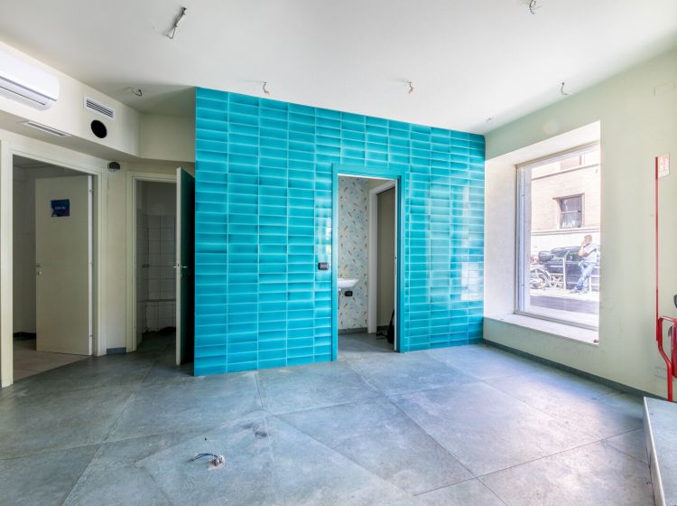 Negozio in affitto, Largo Ravenna  10, Bologna, Roma