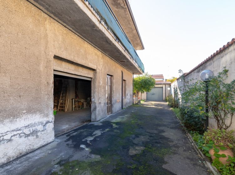 Box / Garage in vendita, via Ulivi  76, San Gregorio Di Catania