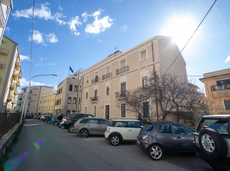 Quadrilocale in vendita, via Francesco Crispi  79, San Leonardo, Catanzaro