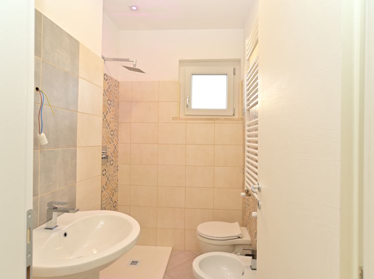 Trilocale in vendita, via delle Tuberose  56, Lido dei Pini, Anzio