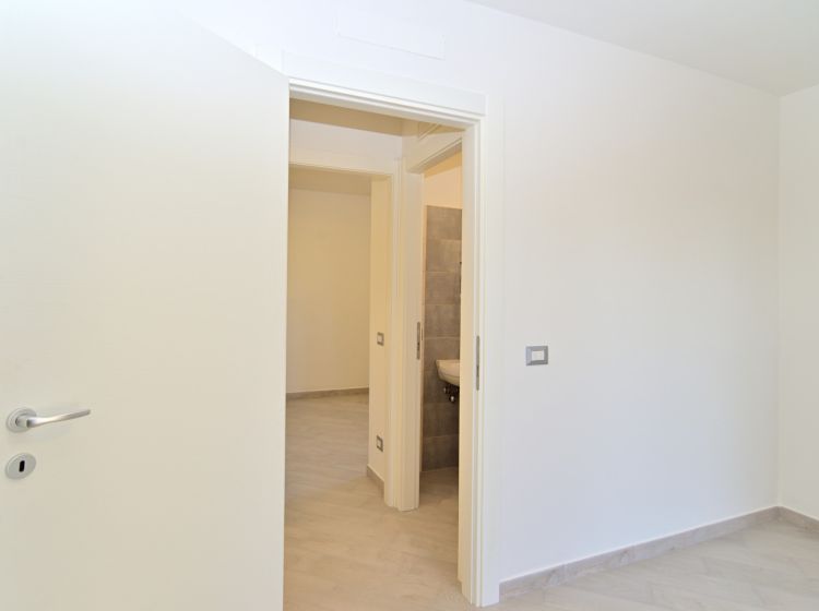 Trilocale in vendita, via delle Tuberose  56, Lido dei Pini, Anzio