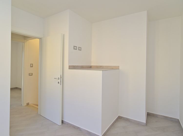 Trilocale in vendita, via delle Tuberose  56, Lido dei Pini, Anzio