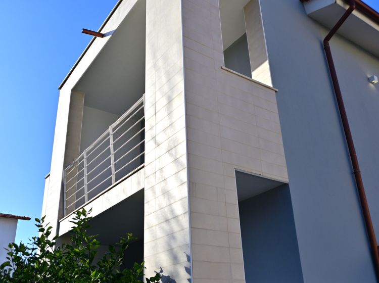 Trilocale in vendita, via delle Tuberose  56, Lido dei Pini, Anzio