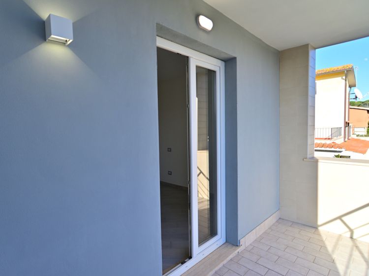 Trilocale in vendita, via delle Tuberose  56, Lido dei Pini, Anzio