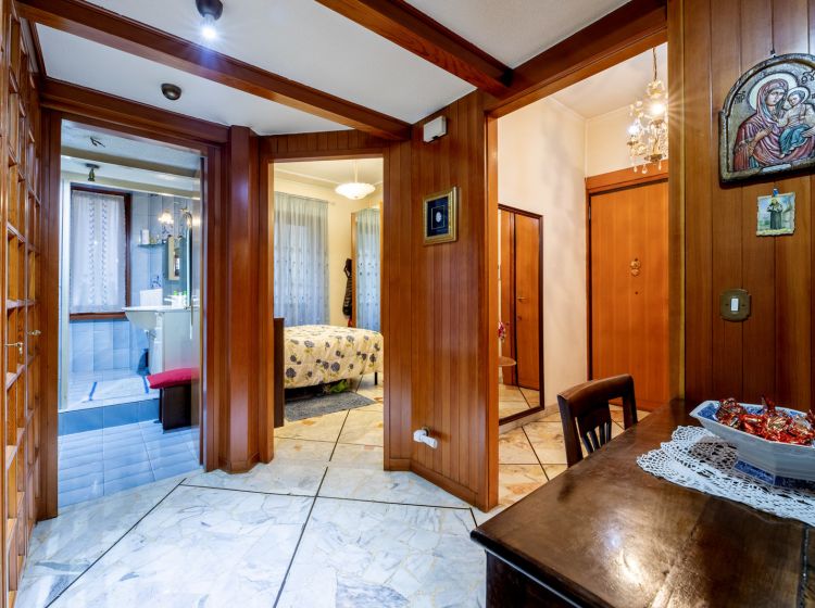 Trilocale in vendita, viale Ippocrate  15, Bologna, Roma